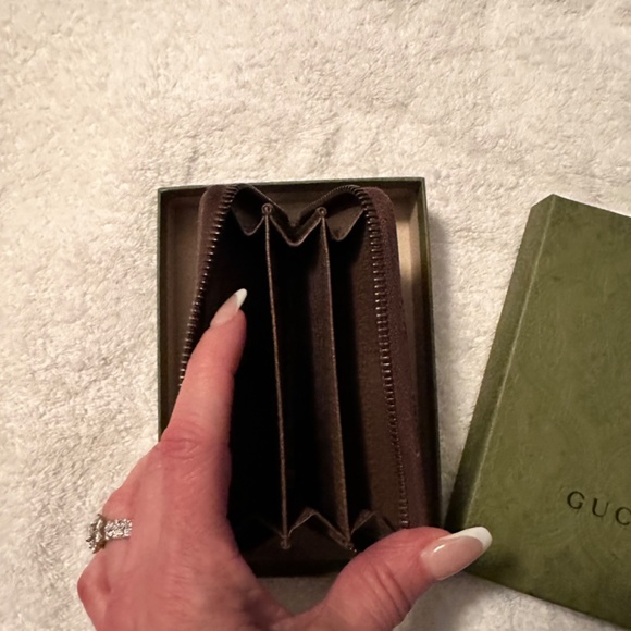 Gucci GG Supreme Ophidia Zip Around Card Case - Picture 2 of 7